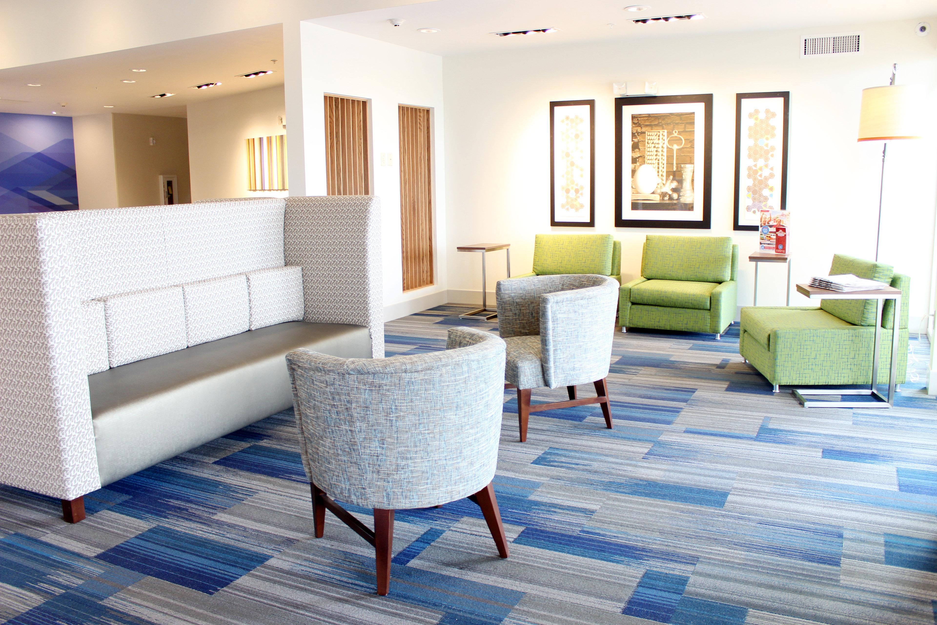 Holiday Inn Express & Suites - Moses Lake By Ihg Exterior foto